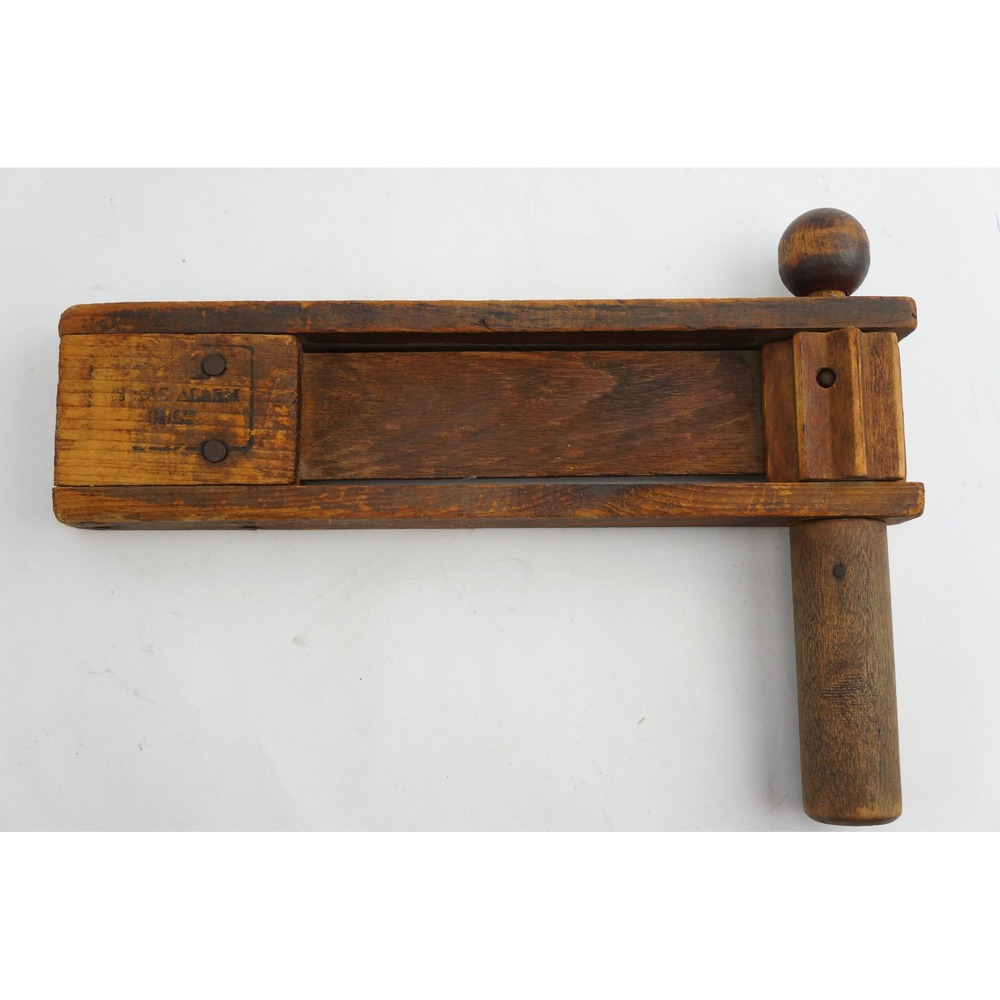 Antique Noise Maker Gas Alarm Rattle Tool WWI‎ Military Wood GC